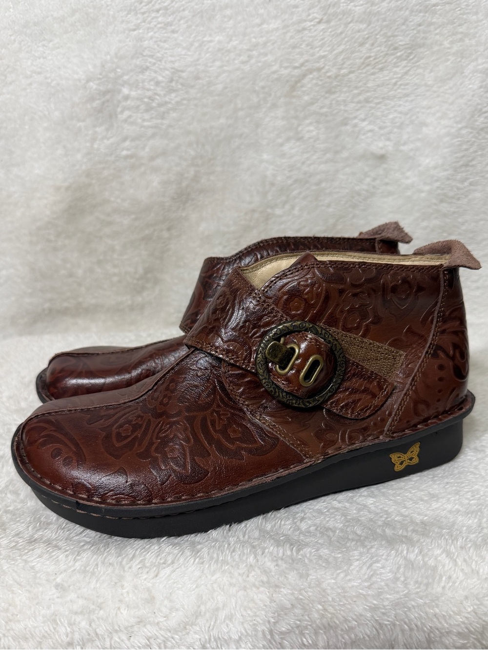 Alegria Caiti Boots Womens 37 US 7 Brown Leather Booties Floral Embossed CAT-574
